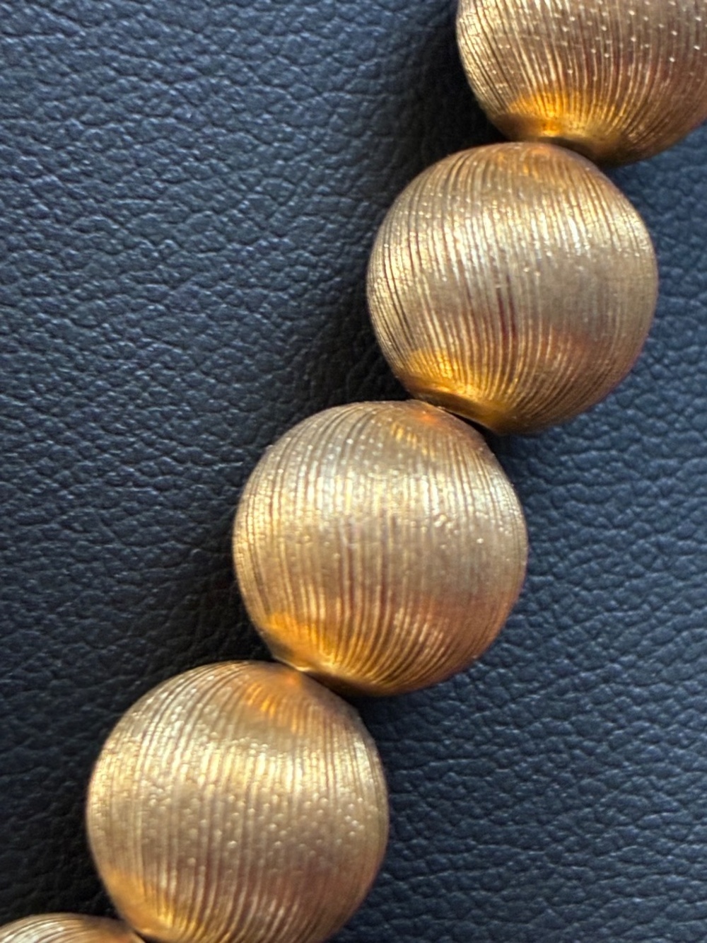 Vintage Textured Bead Gold Tone Necklace with Matching Earrings - Picture 2 of 3